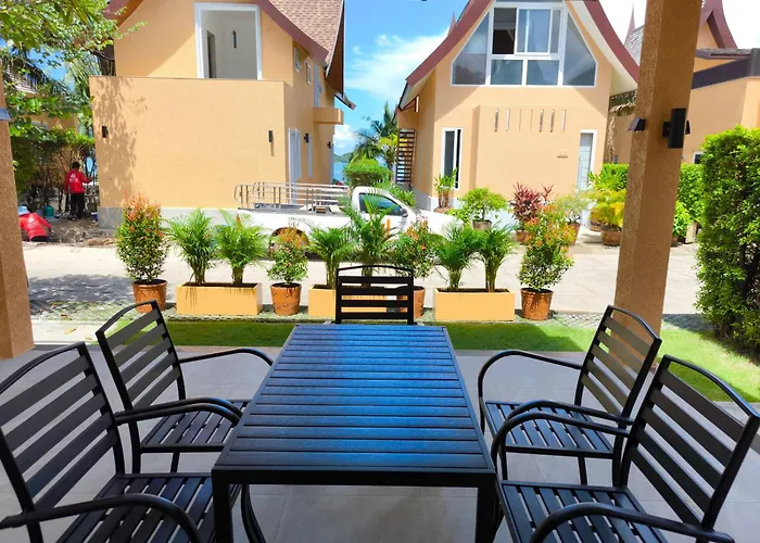 Blue Haven Bay Villa 21D And Resort Apartments